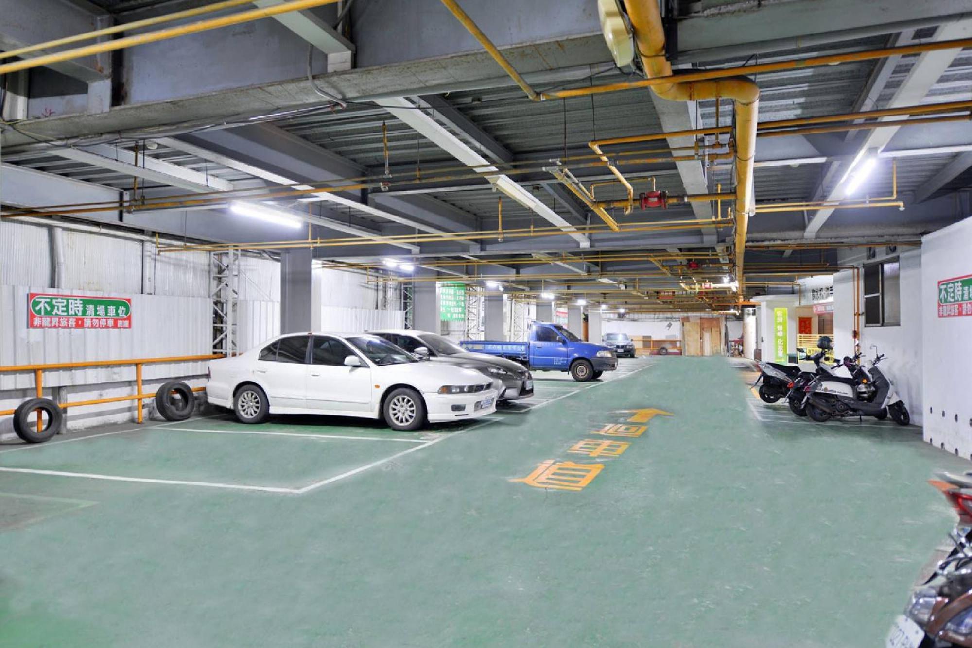 龍昇商務休閒飯店 永康区 エクステリア 写真